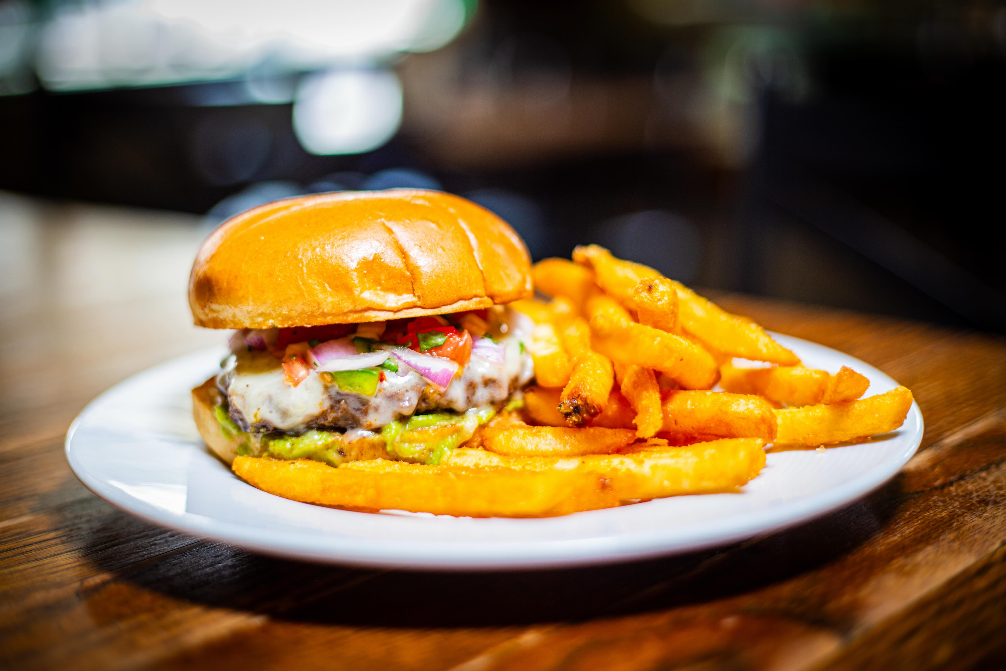 🍔 NEW Burger Special: The Guac Burger is here and it’s a fiesta on a bun! 🌮🥑🔥
