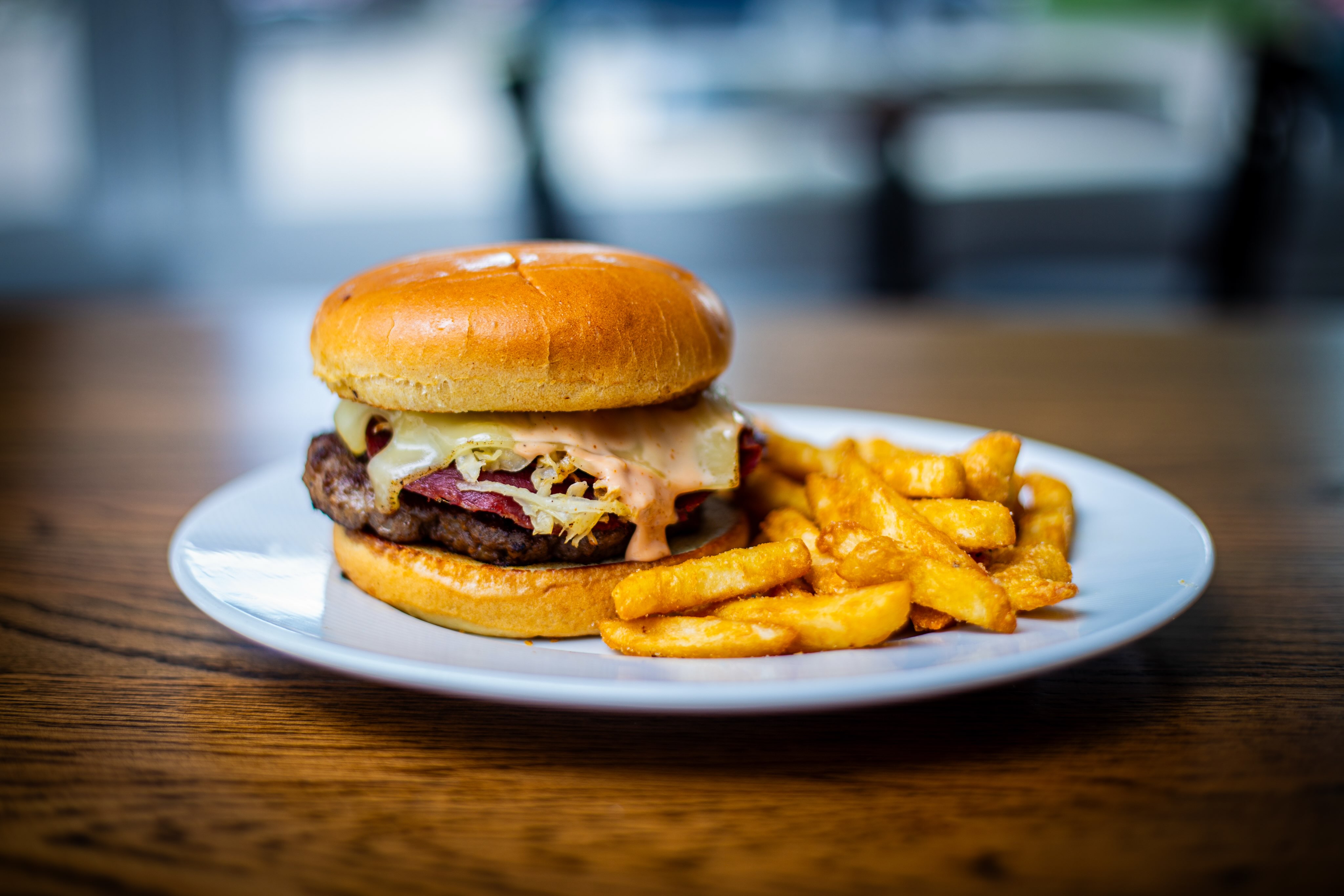 🍔 NEW Burger Special: The Reuben Burger is here! 🥪🔥